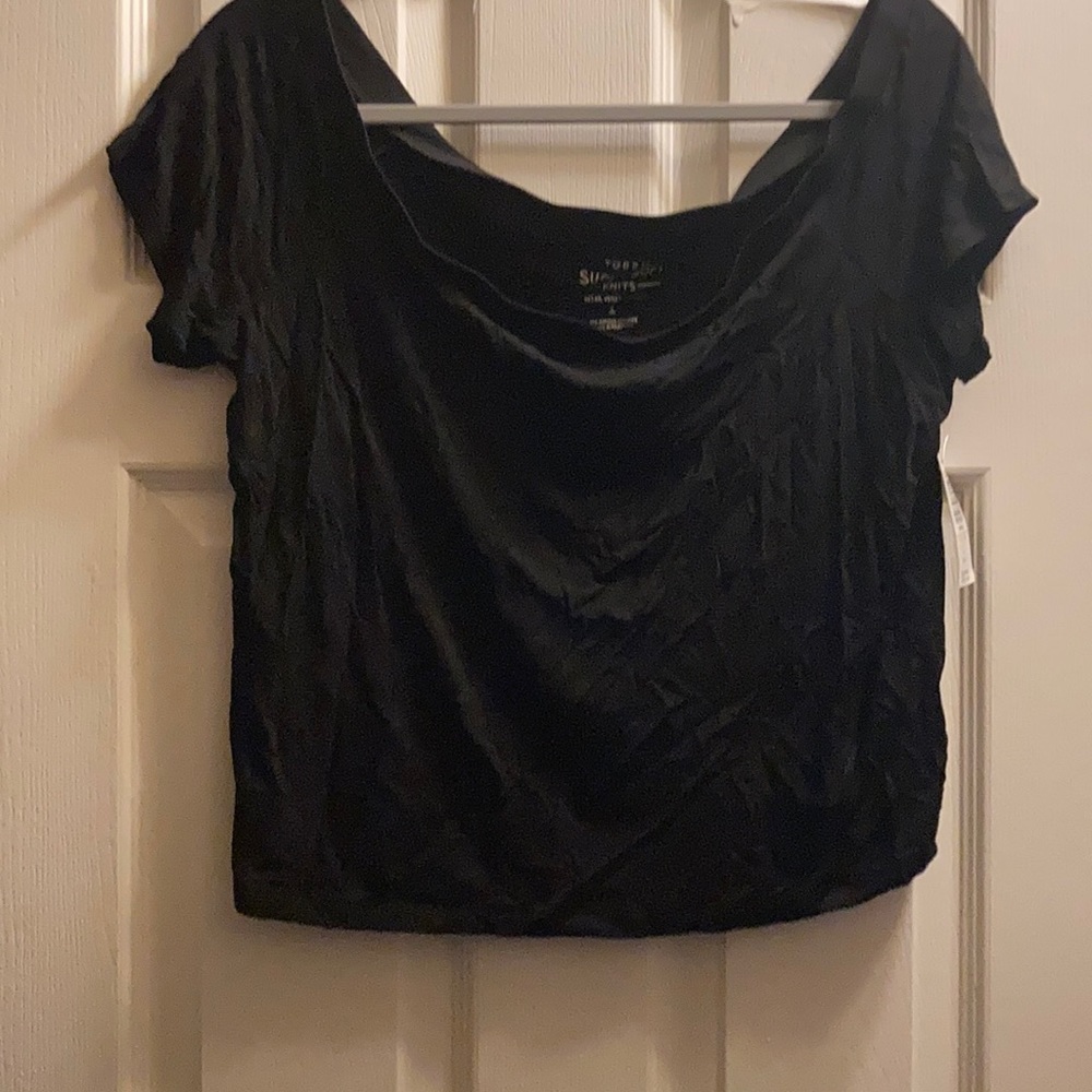 Black crop top